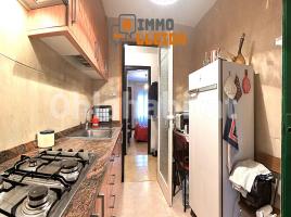 Pis, 73 m², près de bus et de train, Travesía Travessia Giradeta, 4