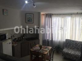 Louer estudi, 33 m², près de bus et de train, Paseo de Pau Casals