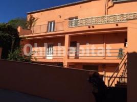 Houses (country house), 441 m², Calle Aragó